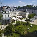Chateau Belmont By The Crest Collection 호텔