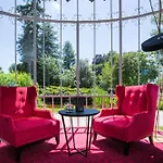 Chateau Belmont By The Crest Collection Szálloda