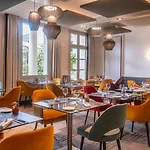 Chateau Belmont By The Crest Collection 호텔 4*