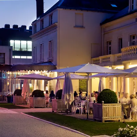 Chateau Belmont By The Crest Collection Hotel Tours