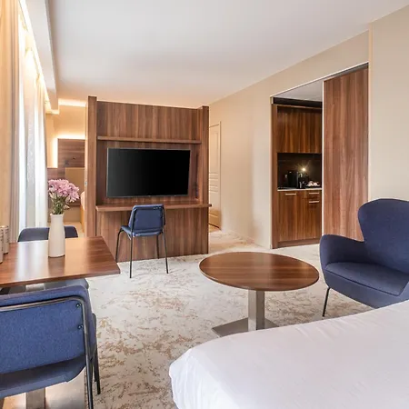 Szálloda Chateau Belmont By The Crest Collection 4*