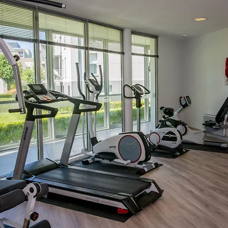 Chateau Belmont By The Crest Collection فندق