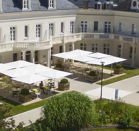 Hotel Chateau Belmont By The Crest Collection