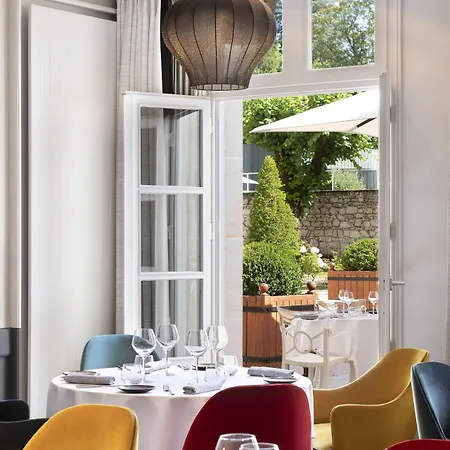 Chateau Belmont By The Crest Collection Hotel