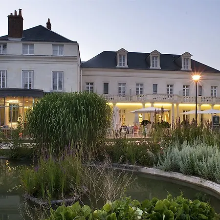 Hotel Chateau Belmont By The Crest Collection 4*
