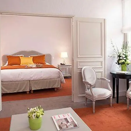 Hotel Chateau Belmont By The Crest Collection 4*