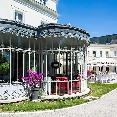 Szálloda Chateau Belmont By The Crest Collection 4*