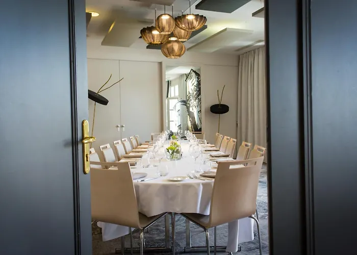 Chateau Belmont By The Crest Collection 4* טור