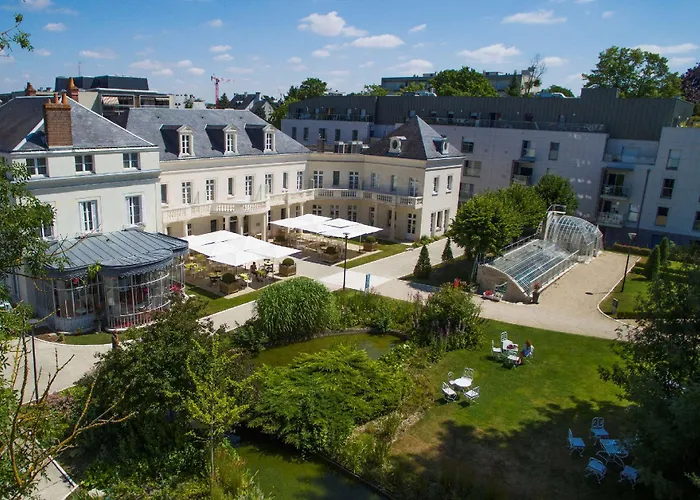 Chateau Belmont By The Crest Collection 4* טור