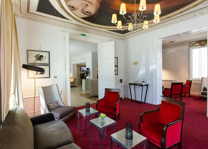 Hotel Chateau Belmont By The Crest Collection