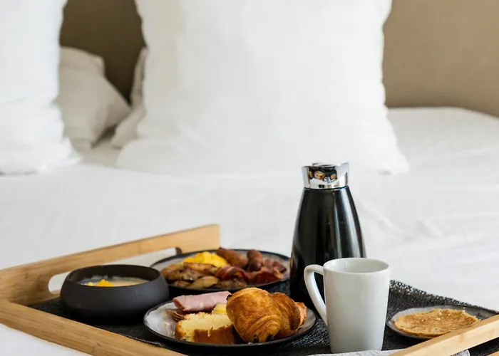 Chateau Belmont By The Crest Collection 4* Tours