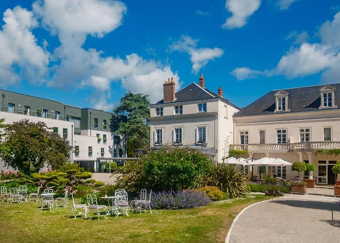 Hotel Chateau Belmont By The Crest Collection 4*
