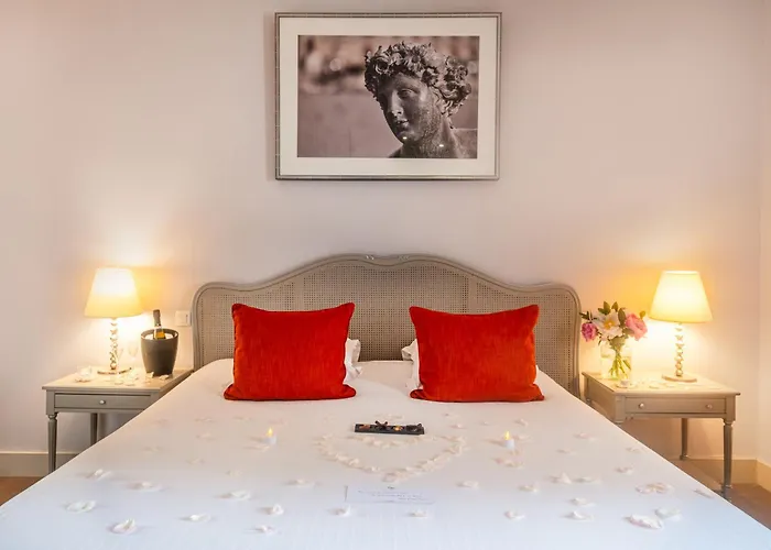 Chateau Belmont By The Crest Collection Hotel Tours