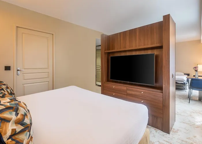 Chateau Belmont By The Crest Collection 4*