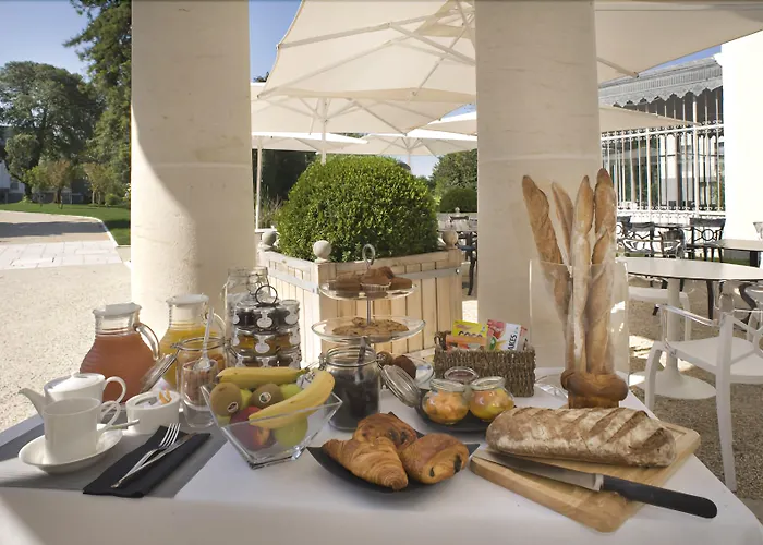 Chateau Belmont By The Crest Collection Hotel Tours