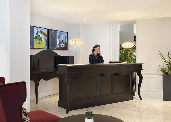 Chateau Belmont By The Crest Collection Hotel Tours