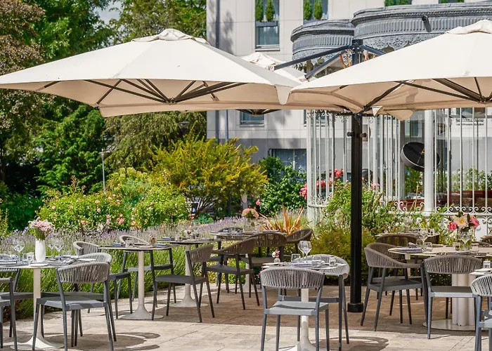 Hotel Chateau Belmont By The Crest Collection Tours