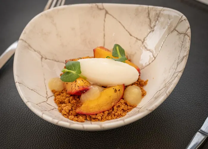 Chateau Belmont By The Crest Collection